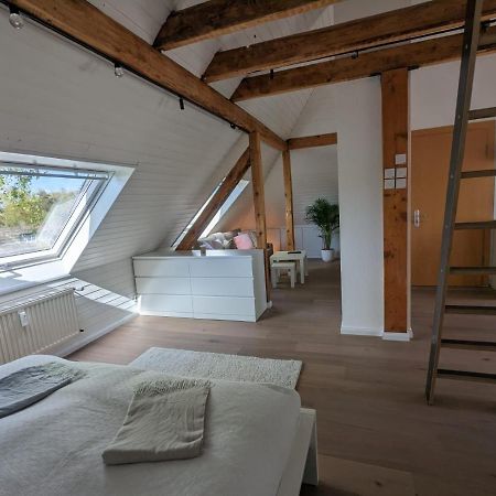 Helles Dachgeschoss-Appartement Krefeld Dış mekan fotoğraf